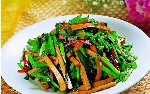 带你吃瓜共享板凳